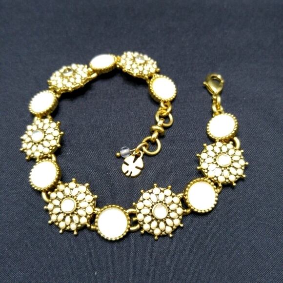 Lucky Brand Gold Tone Bracelet Mother of Pearl Flowers Vintage Boho 7.75" - Picture 2 of 7